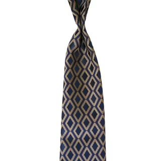 Vintage Diamond Motif Jacquard Woven Silk Tie .